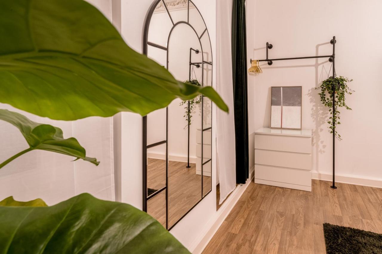 Stylische Altbauwohnung Zentral In Kreuzberger Kiezlage Appartement